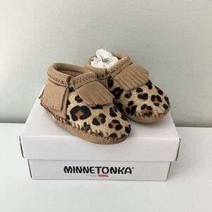 Minnetonka Riley Bootie Infant Size 1 Leather Moccasins Brown Animal Leopard‎